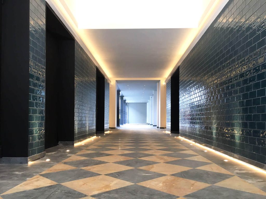 Piraeus Port Plaza